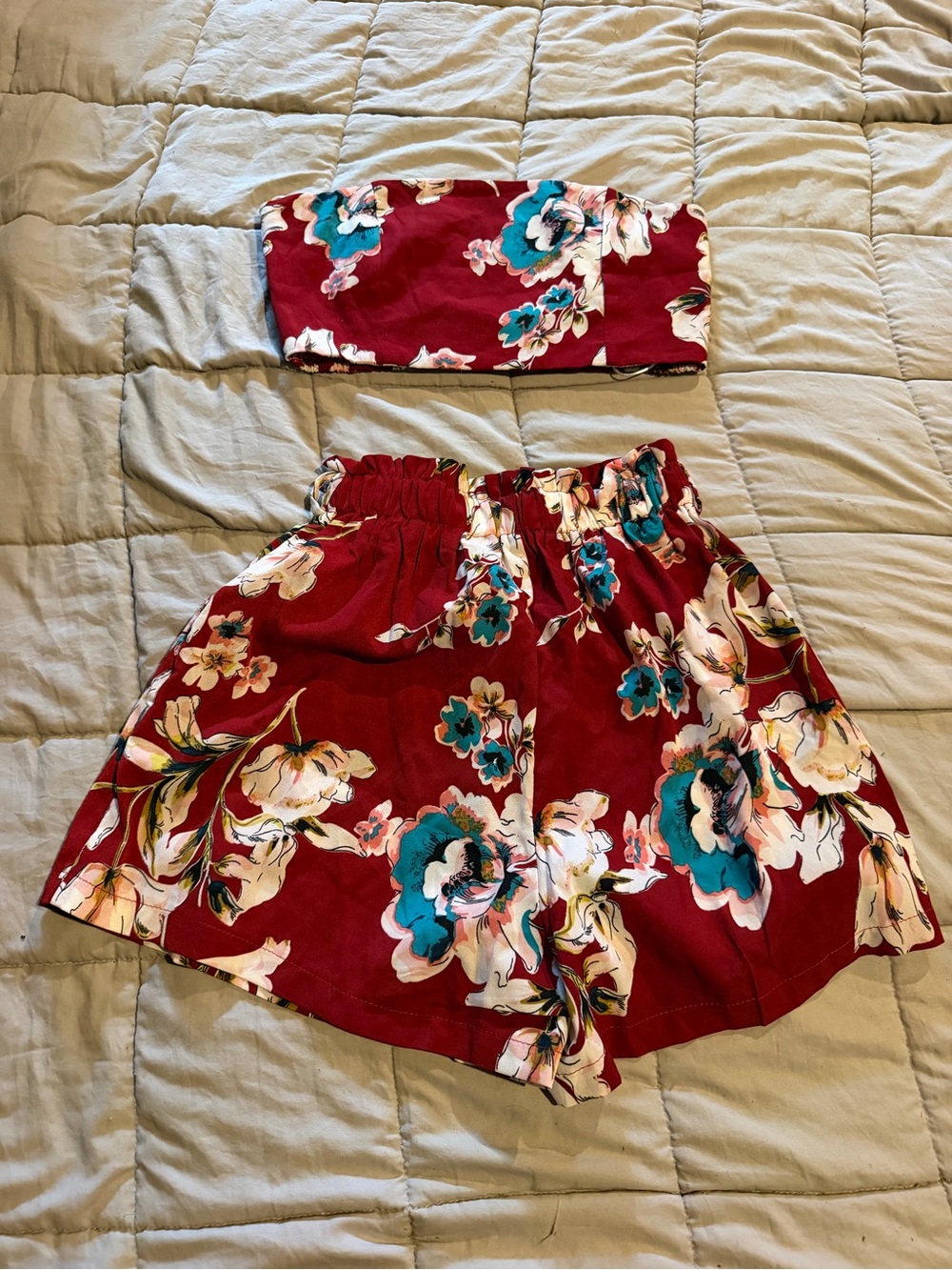 SHEIN Red Floral Strapless Crop Top & Shorts Set